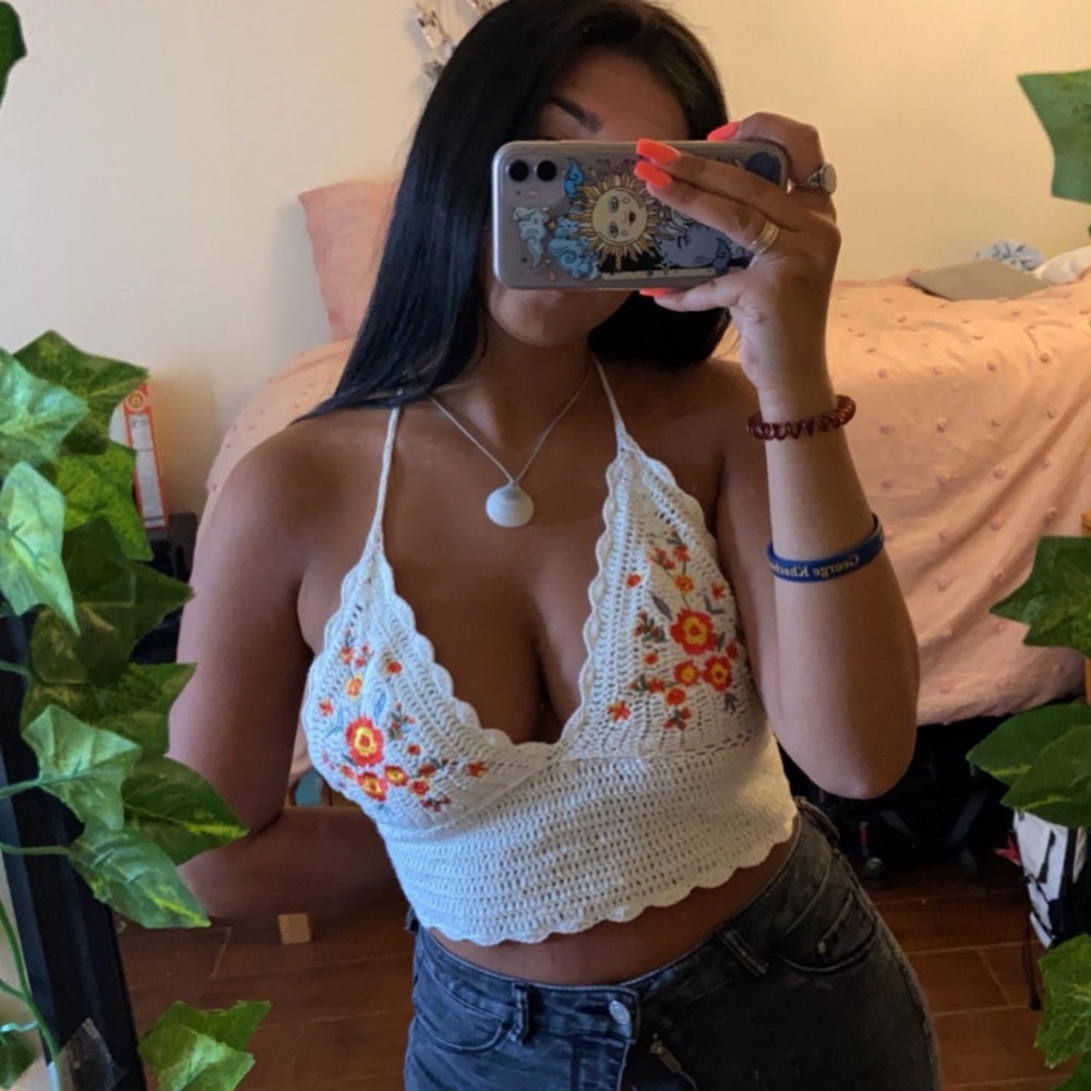 Crochet embroidery top